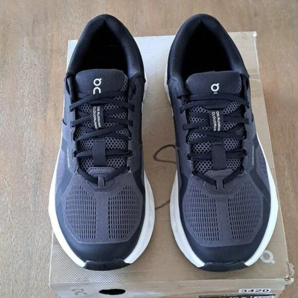 On Cloudrunner 2 - Color: Eclipse / Black - Size: 10.5 Wide - Picture 2 of 9